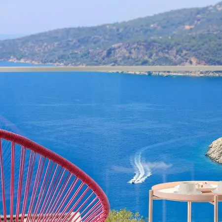 Rosy Dreamy Ultra Luxury Villa *