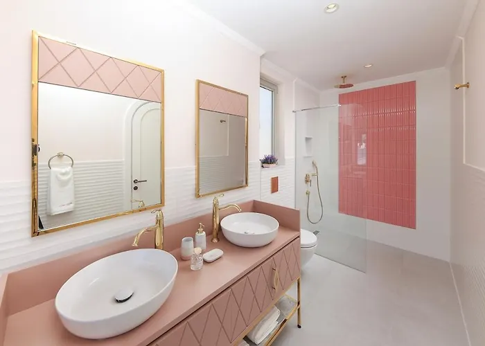 Rosy Dreamy Ultra Luxury Вилла *