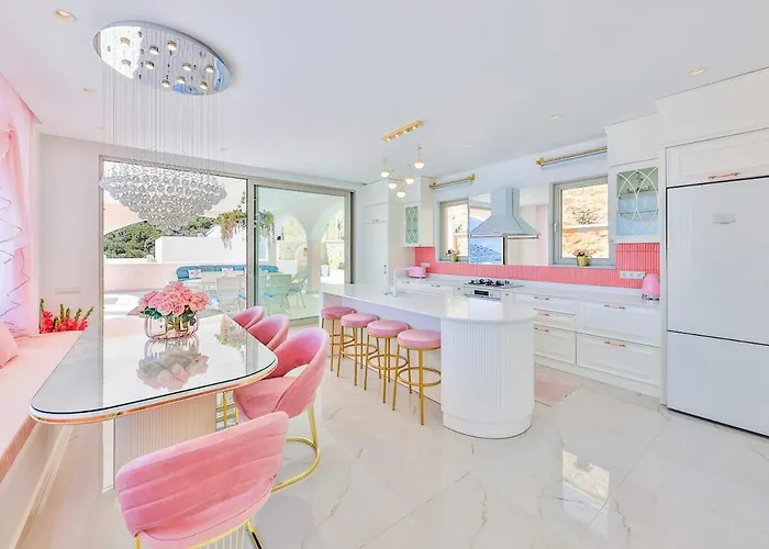 Вилла Rosy Dreamy Ultra Luxury