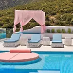 Villa Rosy Dreamy Ultra Luxury *