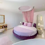 Rosy Dreamy Ultra Luxury Kaş