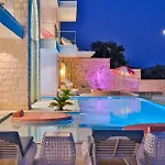 Villa Rosy Dreamy Ultra Luxury *