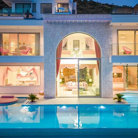 Villa Rosy Dreamy Ultra Luxury